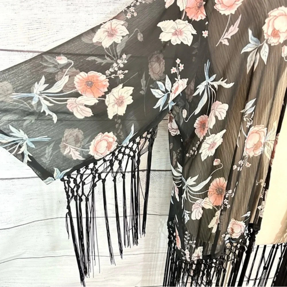 Torrid Chiffon Kimono Top Black Floral Print Fringe Open Sheer Plus Size 1X 2X - Picture 4 of 10